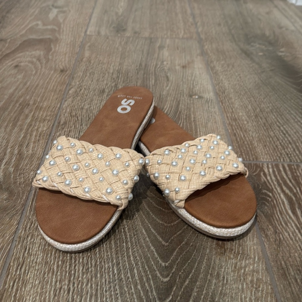 Brand new (never worn) sandals